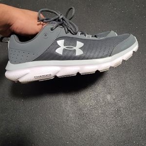 Under Armour Charged Men Shoes